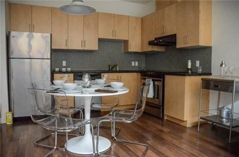 11 Wellesley Ave #304 - Photo 2 of 6