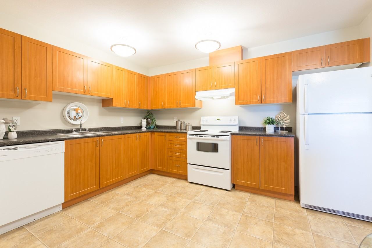 1153 St Anne's Rd - Photo 2 of 5