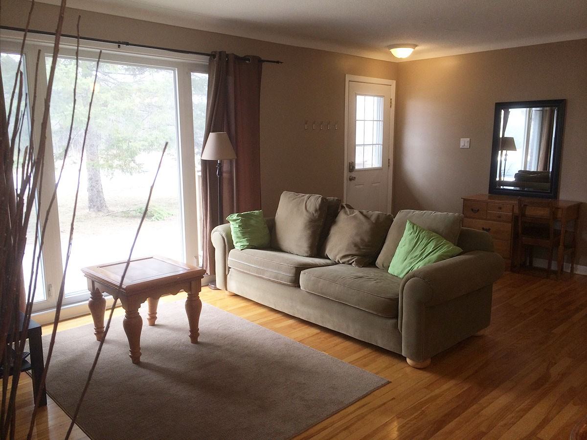 975 Blair Rd - Photo 3 of 10