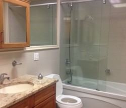 272 Devoe St - Photo 3 of 5