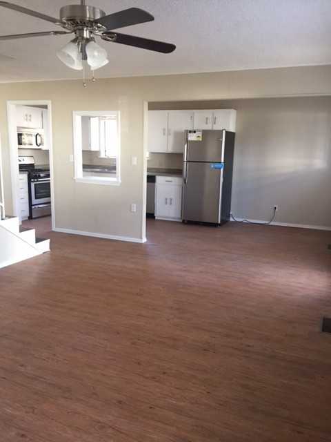 574 S Sang Ave - Photo 3 of 12