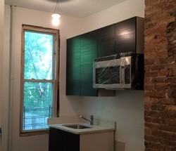 223 N Howard St 2R - Photo 3 of 4