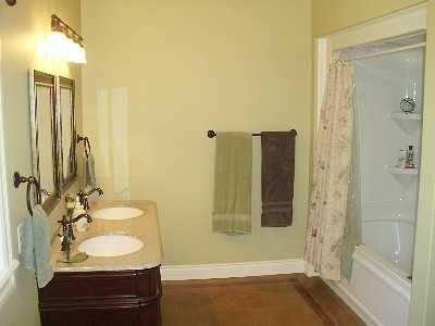 103 E Mission St - Photo 3 of 3