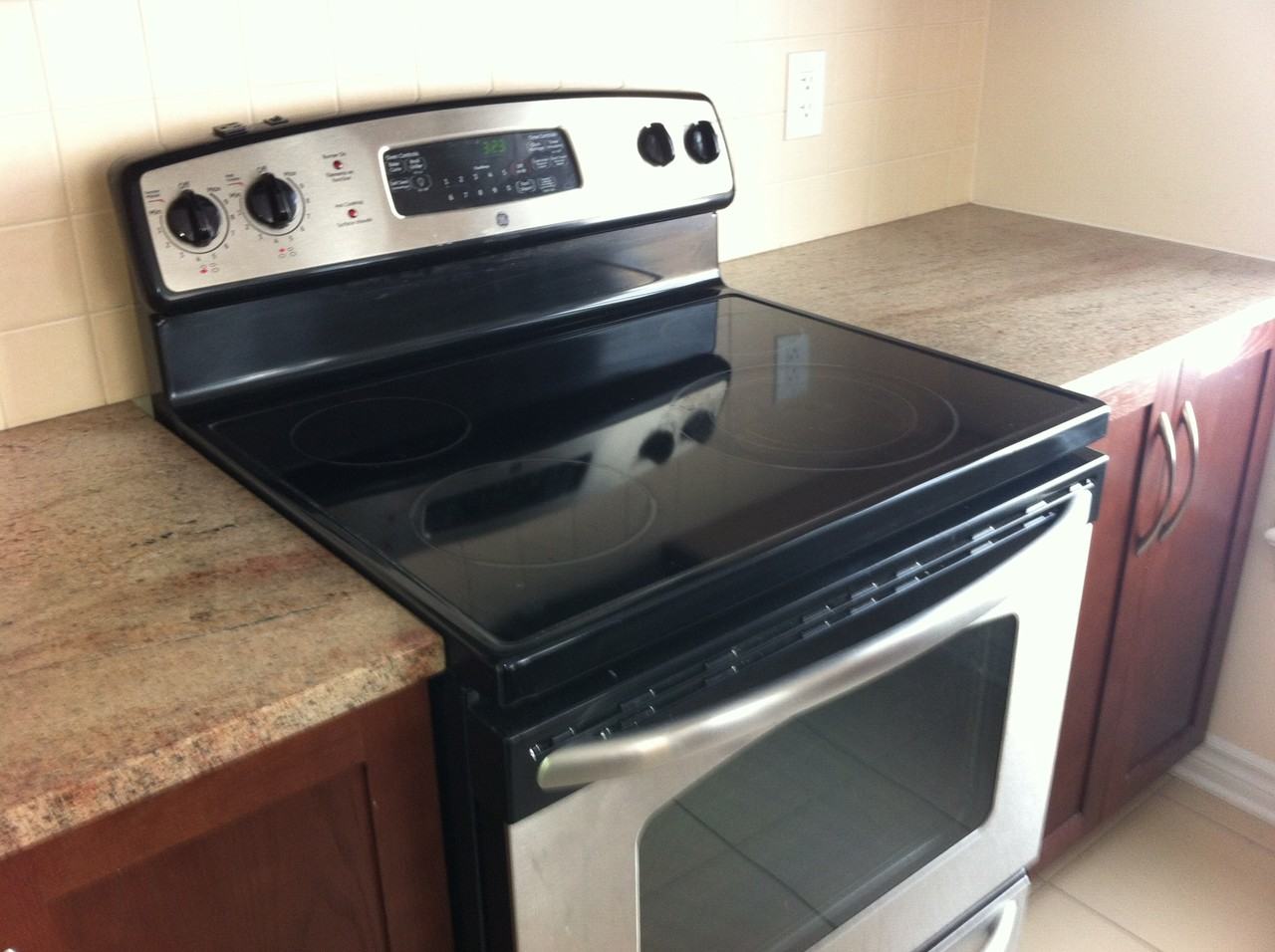 150 Guelph Private - Photo 3 of 13