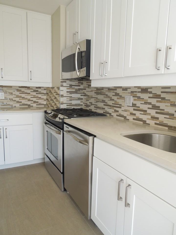 151 E 32nd St - Photo 3 of 3