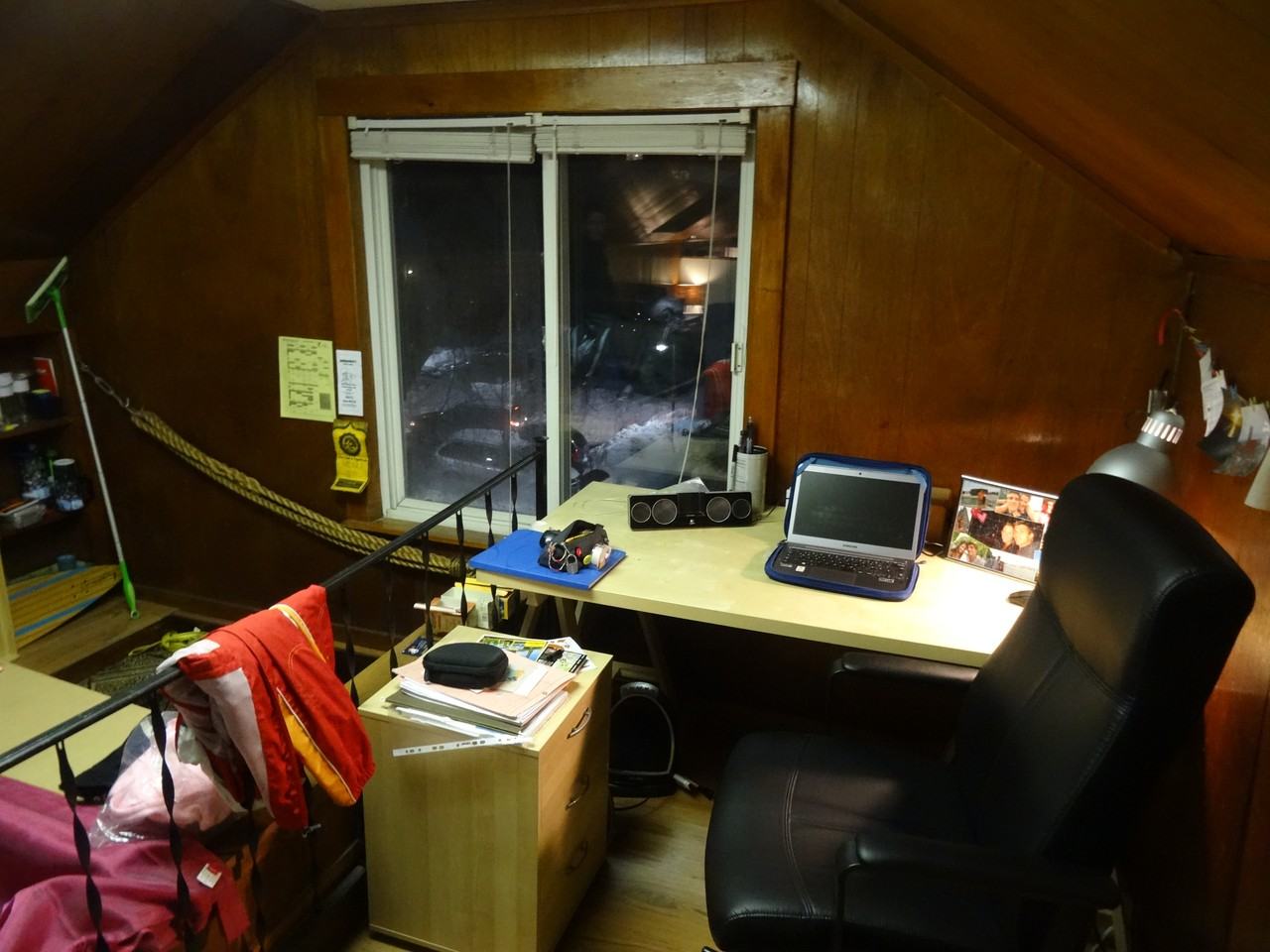 154 Raymond St - Photo 3 of 5