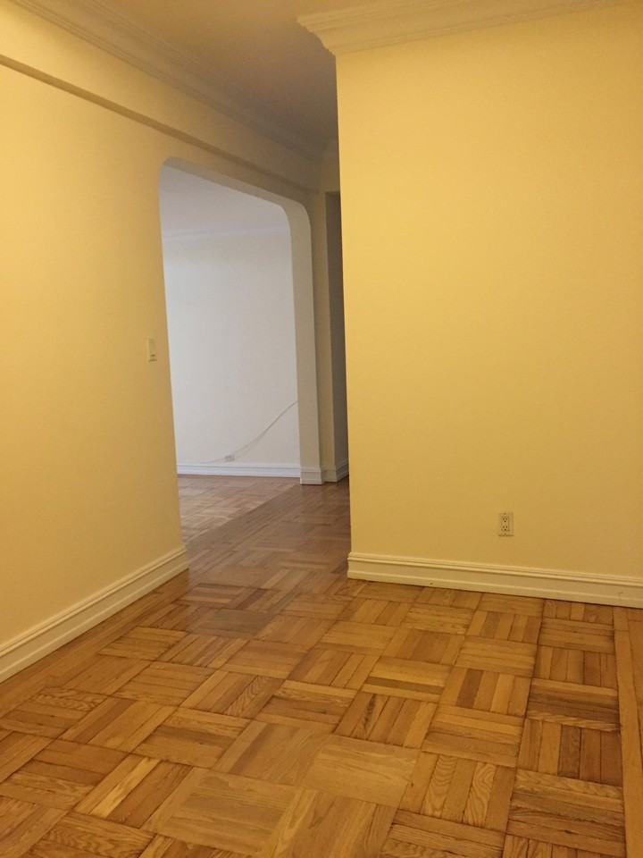 210 E 46th St 1E - Photo 2 of 5