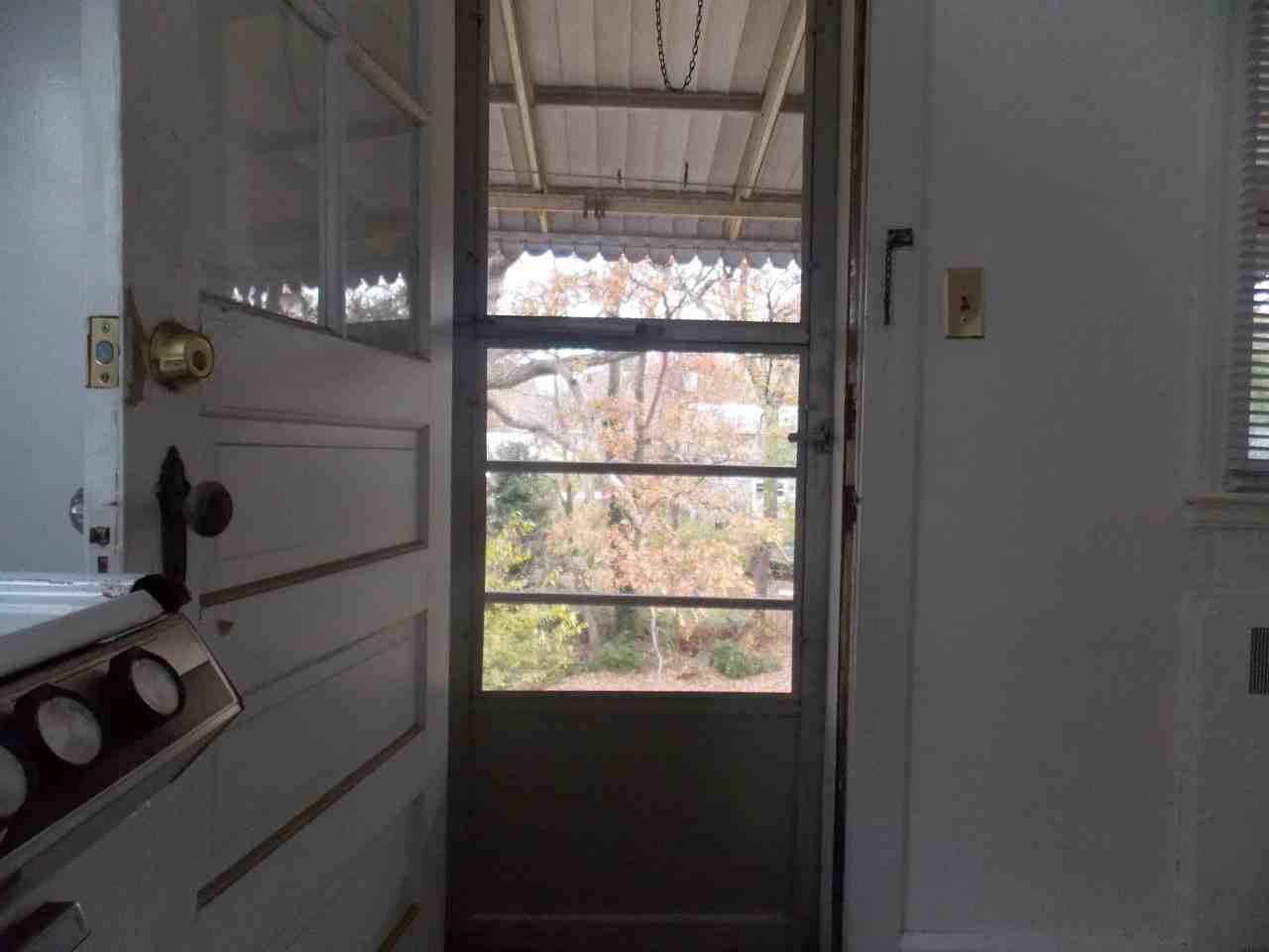 104 N Beechwood Ave #2 - Photo 2 of 10