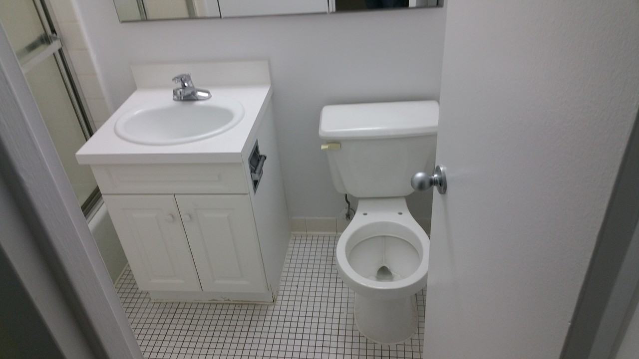 1 Astor Pl 5D - Photo 2 of 5