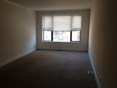 5826 Broadway - Photo 2 of 4