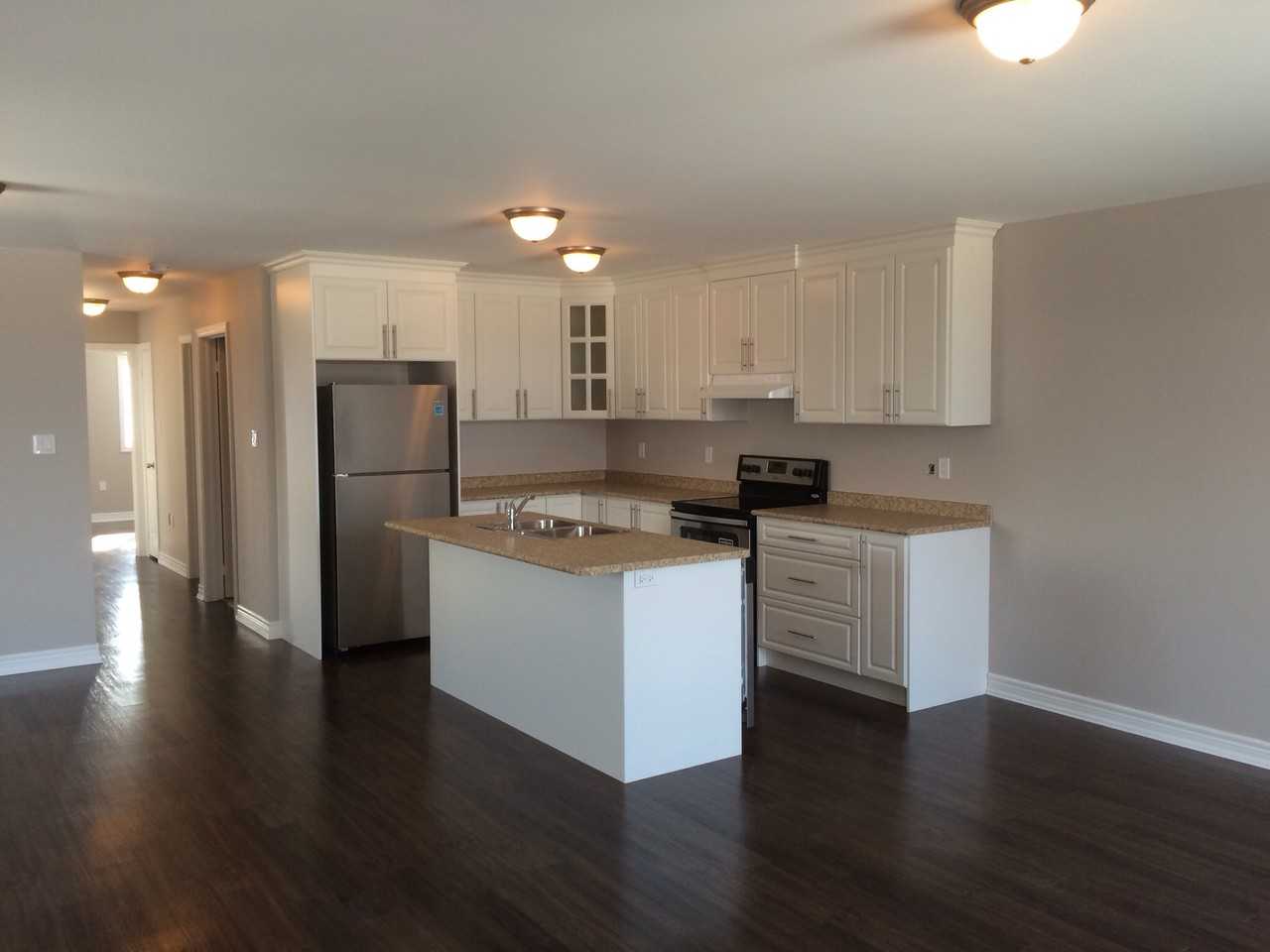 1931 Metro Rd N #1931 - Photo 3 of 8