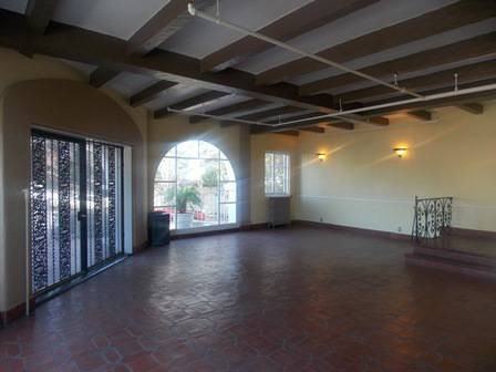 1851 Ivar Ave #204 - Photo 3 of 9