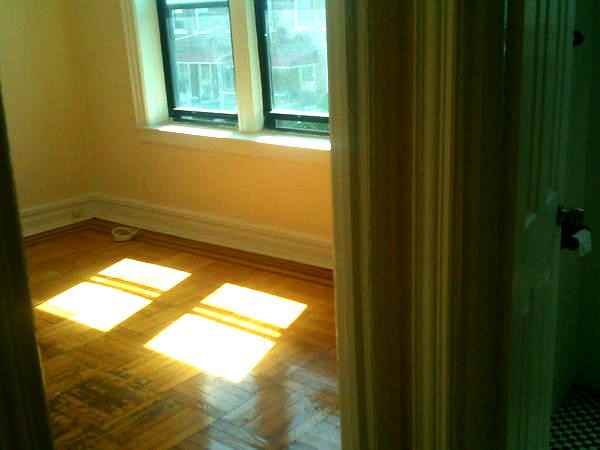 5220 8th Ave - Photo 3 of 4