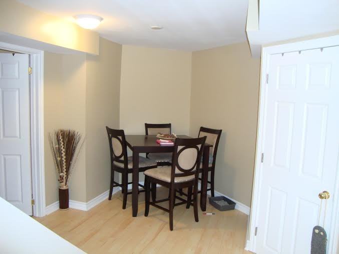 123 Dean Ave - Photo 3 of 9