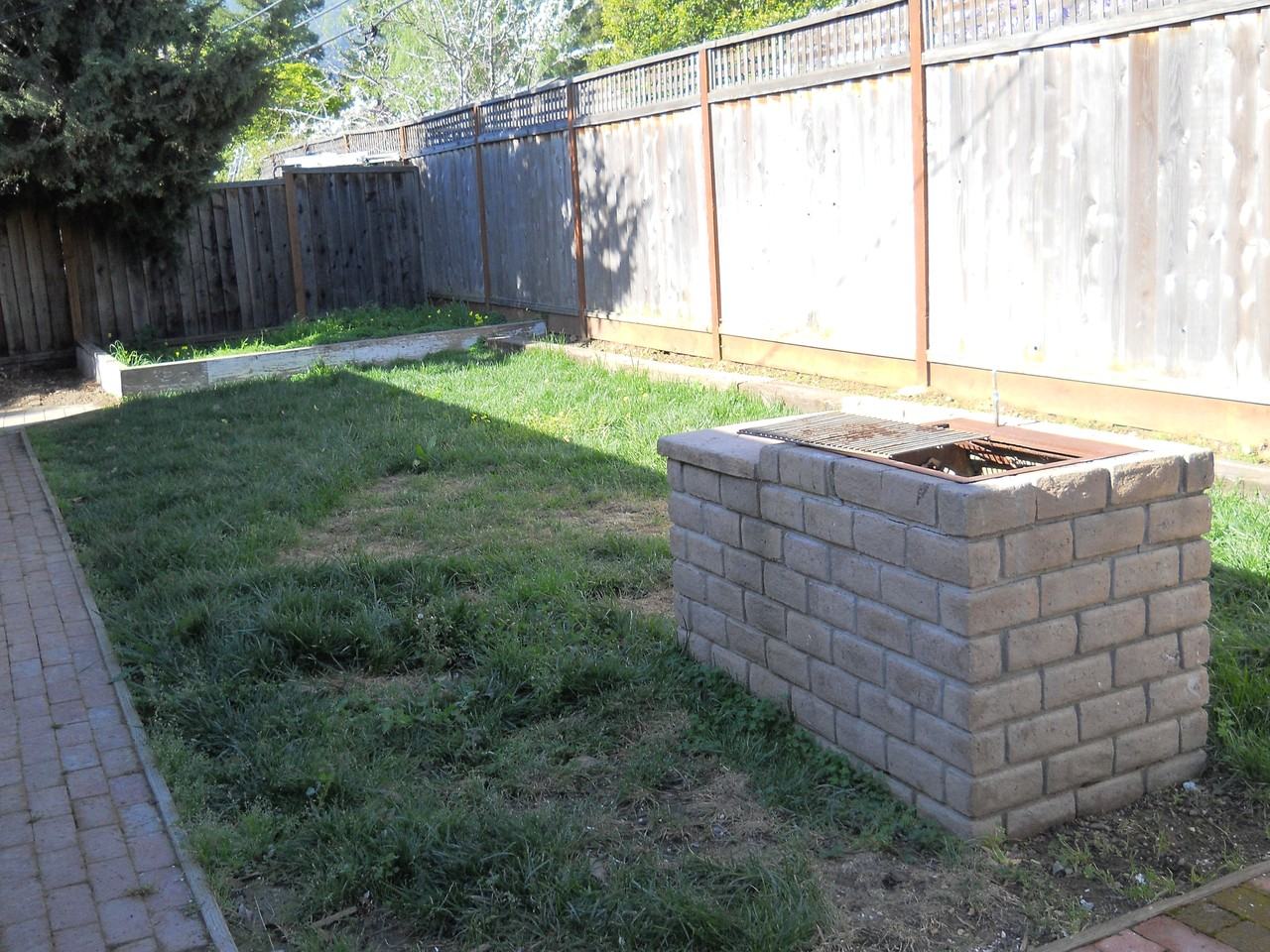 5859 Camden Ave - Photo 2 of 5