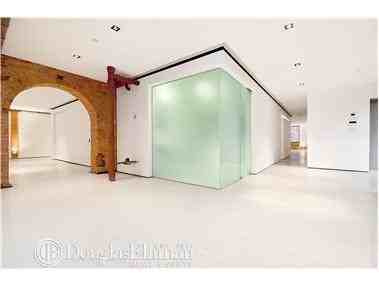 136 Mulberry St #4FL - Photo 2 of 5