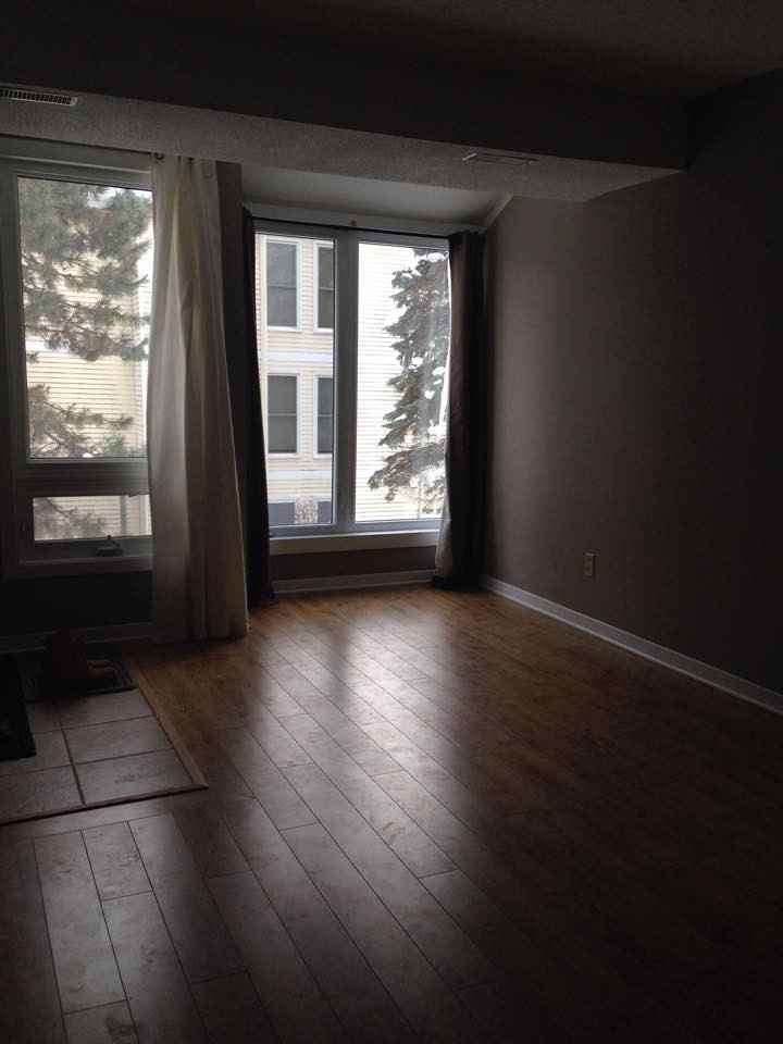 8 Shehyn Ln #8B - Photo 3 of 9