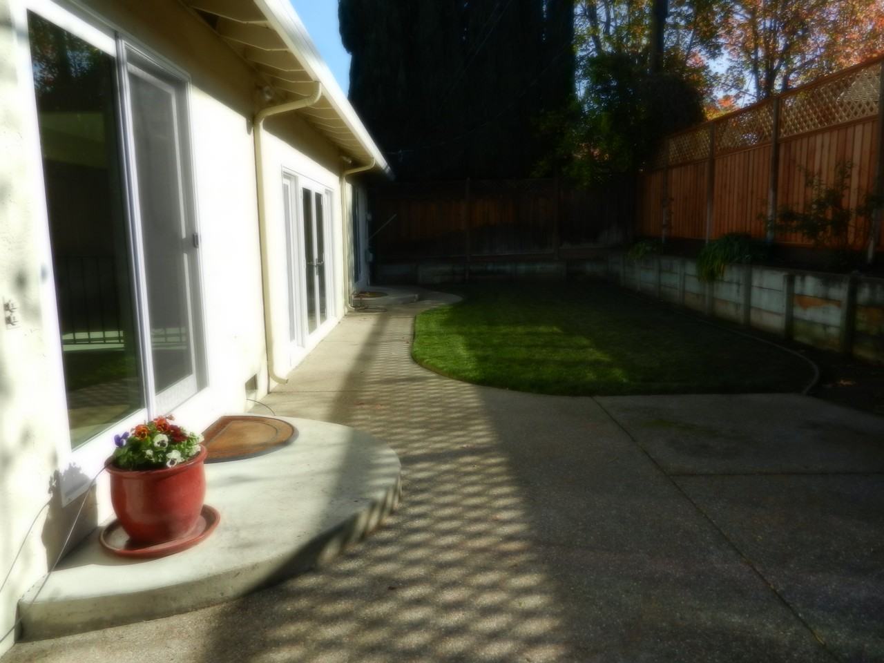 1766 Cardel Way - Photo 3 of 19