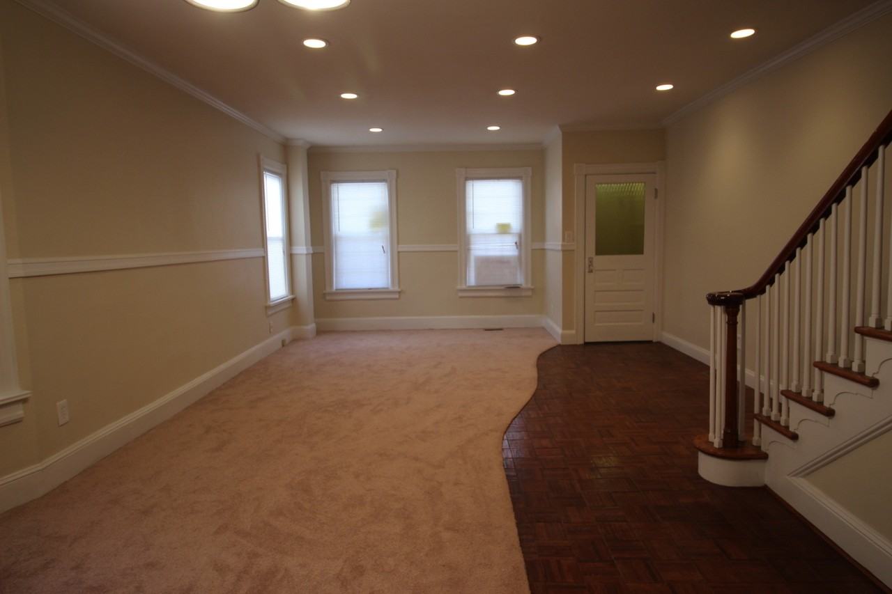 855 Melrose Ave - Photo 3 of 13