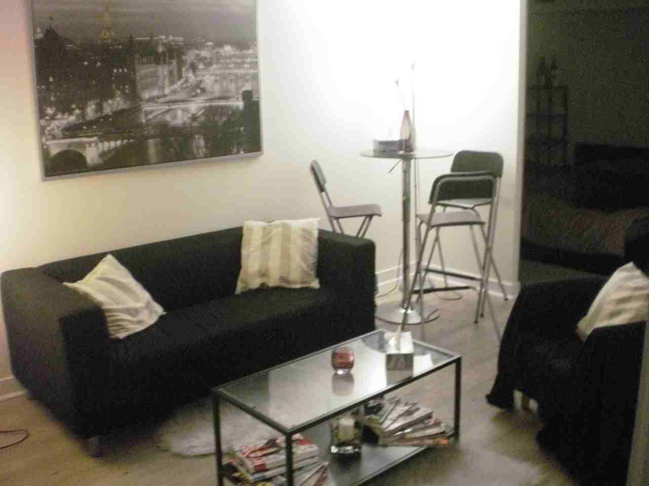 25 Telegram Mews #3711