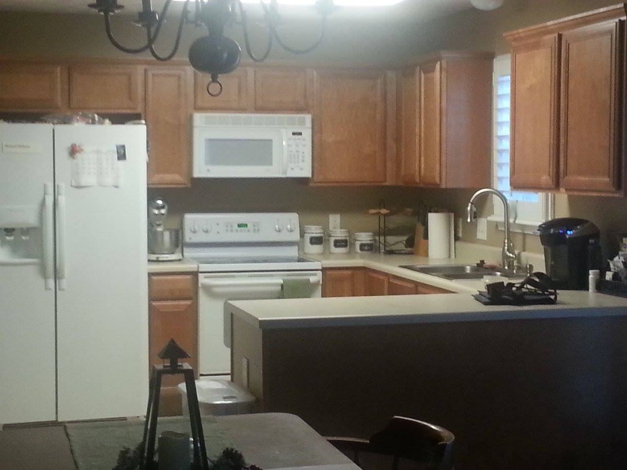 8025 Maggie Ct - Photo 2 of 7