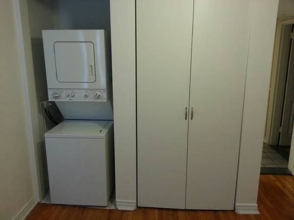 200-38 Pompeii Ave 1D - Photo 3 of 8