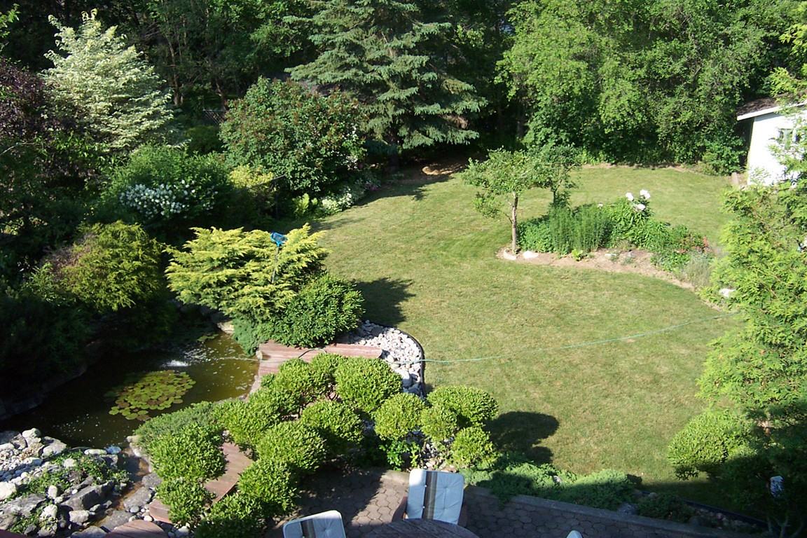 85 Valleyview Dr - Photo 3 of 15