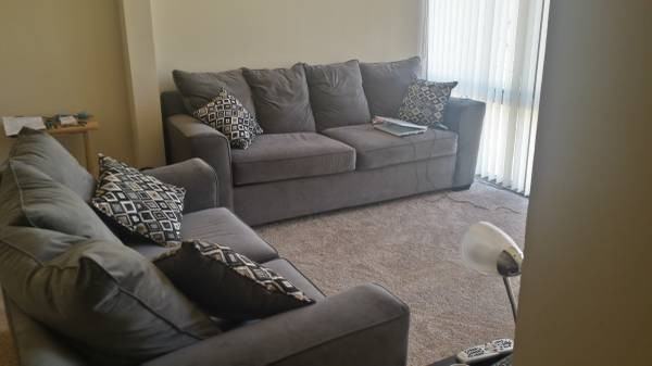 5288 Marlboro Pike 403 - Photo 2 of 5