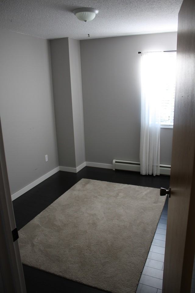 4000 Mars Pl - Photo 3 of 4