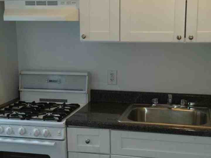 144 30th Ave - Photo 3 of 10