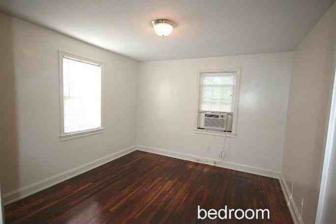 180 W 168th St - Photo 2 of 5