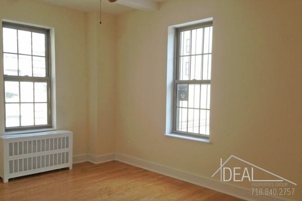 54 Clark St - Photo 2 of 5