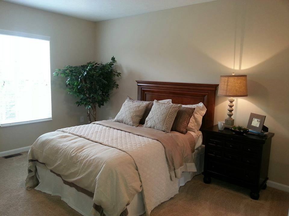 7422 Sancus Blvd #7422 - Photo 3 of 4