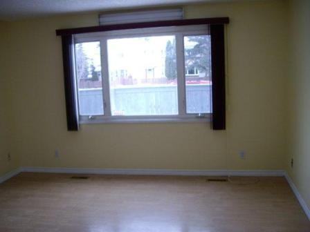 2 Callingwood Ct NW - Photo 3 of 8