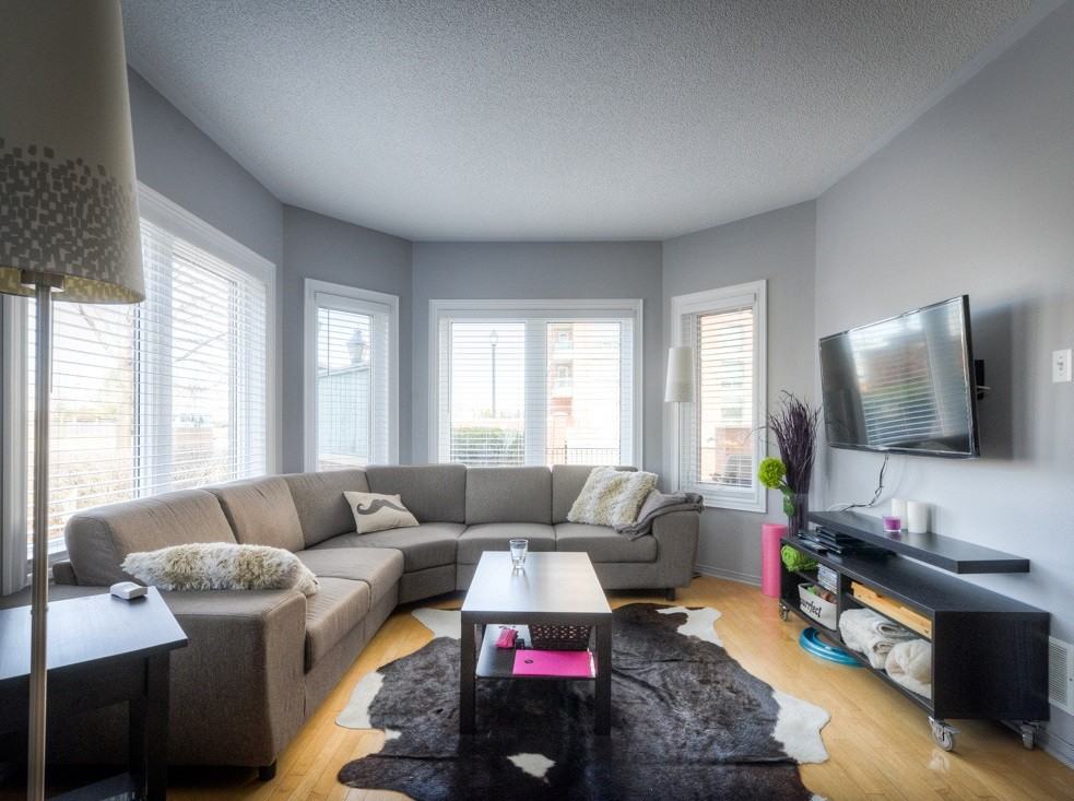 735 New Westminster Dr #7 - Photo 2 of 8