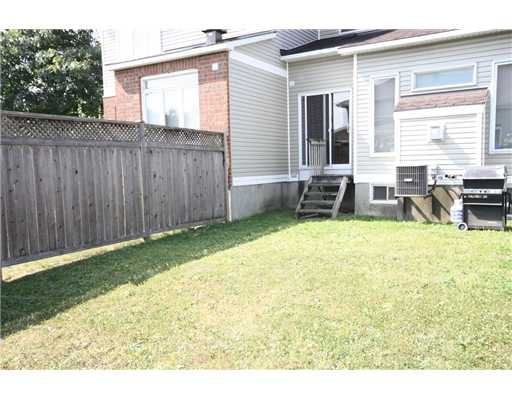 37 Gray Crescent - Photo 3 of 7