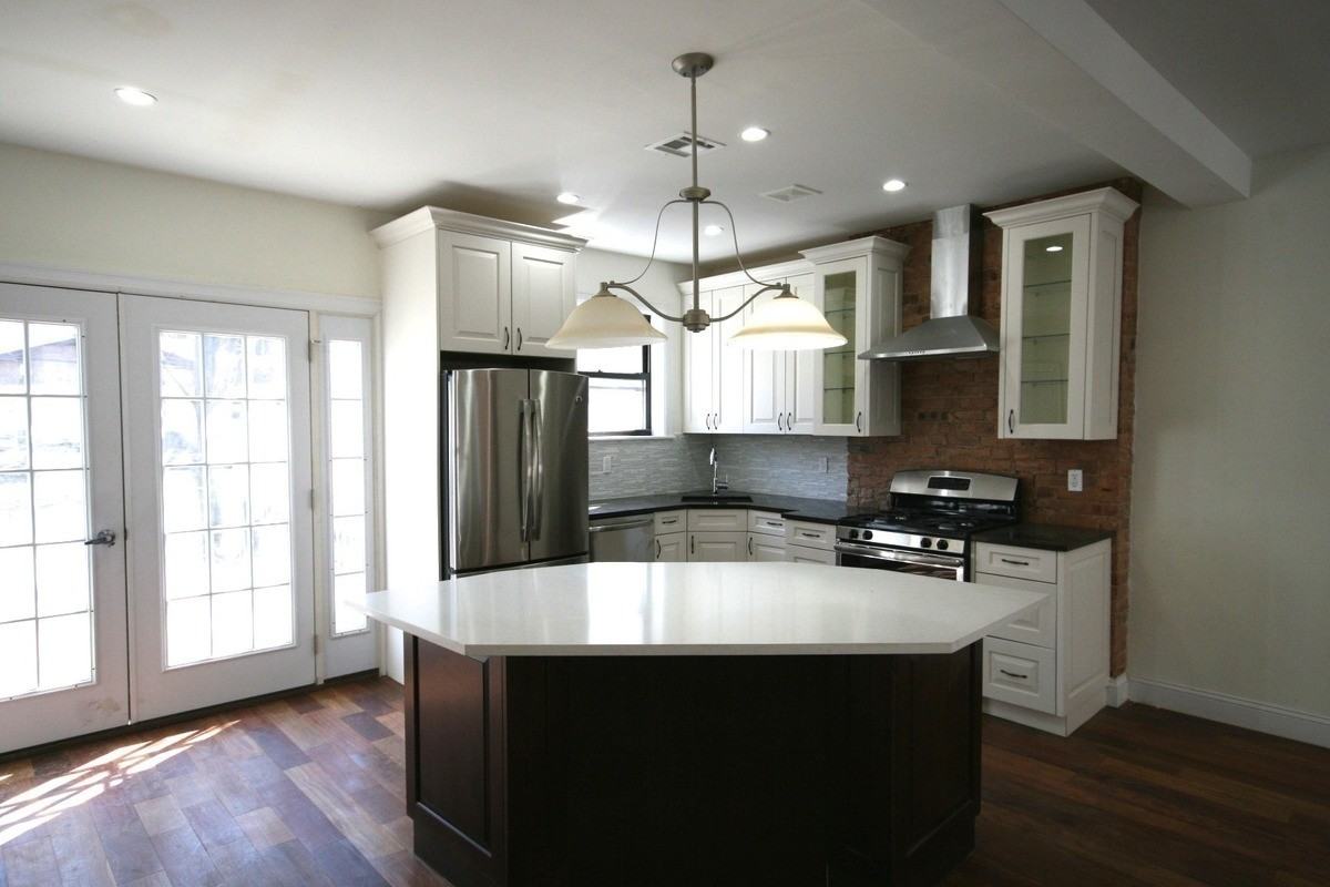 Carlton Ave 1, New York, NY 11205 2 Bedroom Apartment for Rent