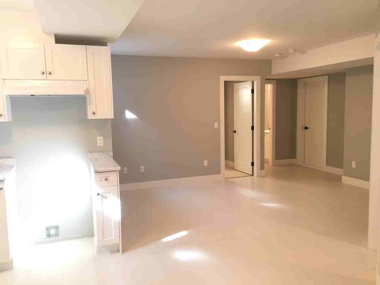 6300 165 St - Photo 3 of 6