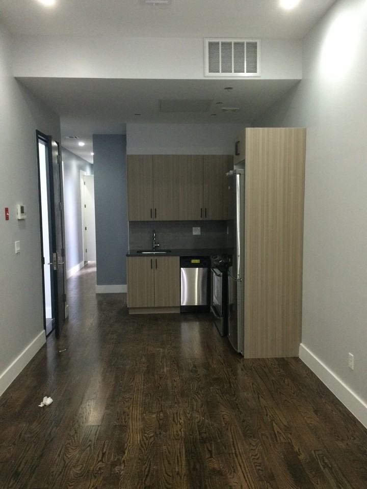 1683 Himrod Rd - Photo 3 of 7