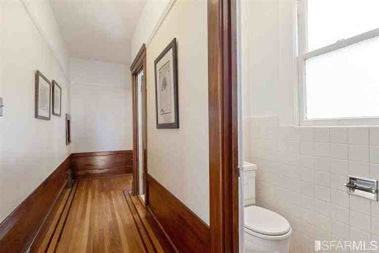 150 Randall St - Photo 3 of 9