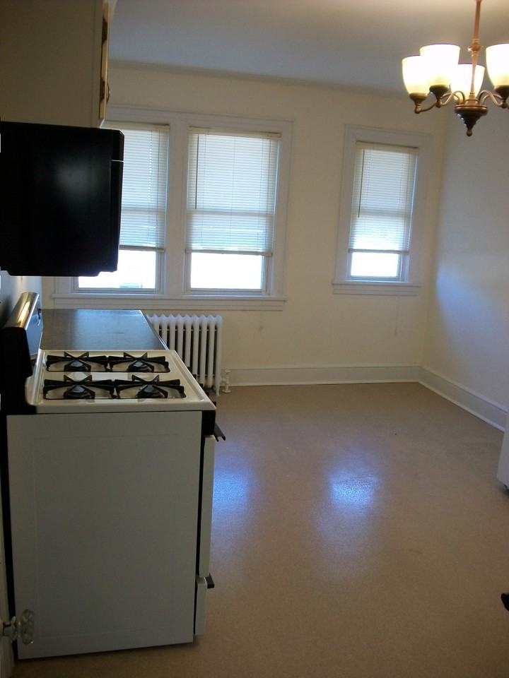 46 N High St 2 - Photo 2 of 9
