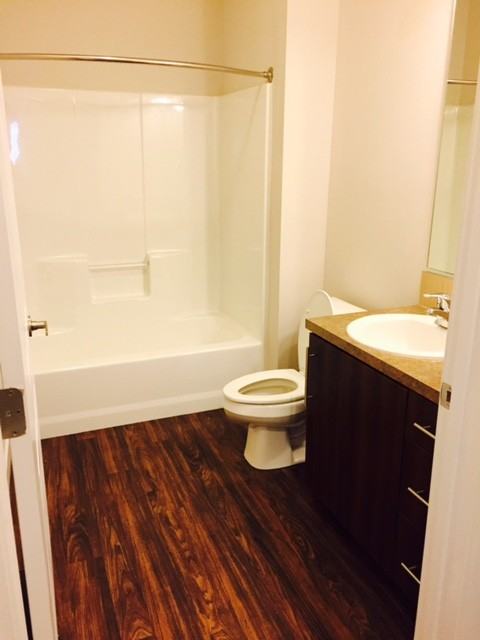 700 3rd St - Photo 2 of 9