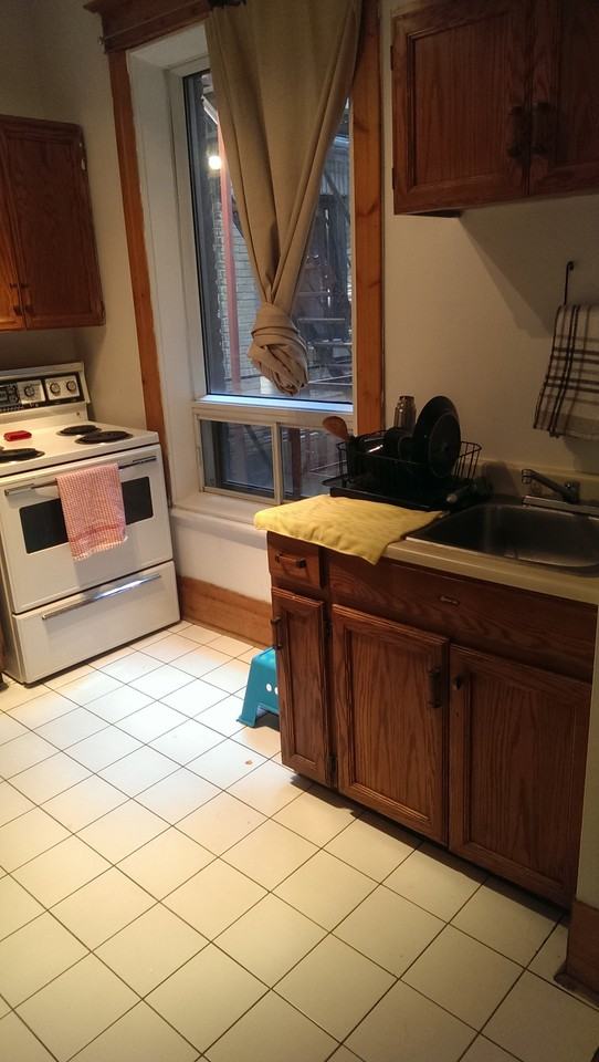 2054 Avenue Claremont - Photo 2 of 10