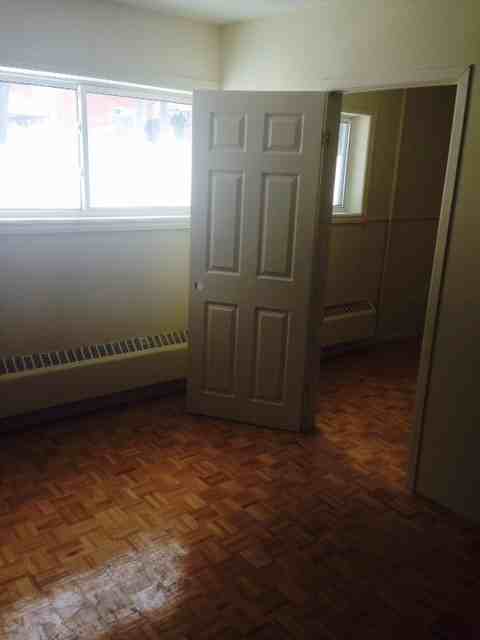 2779 Jamieson St - Photo 3 of 4