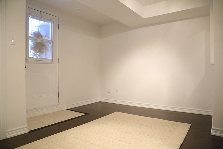 2819 St Clair Ave E #BS - Photo 2 of 5