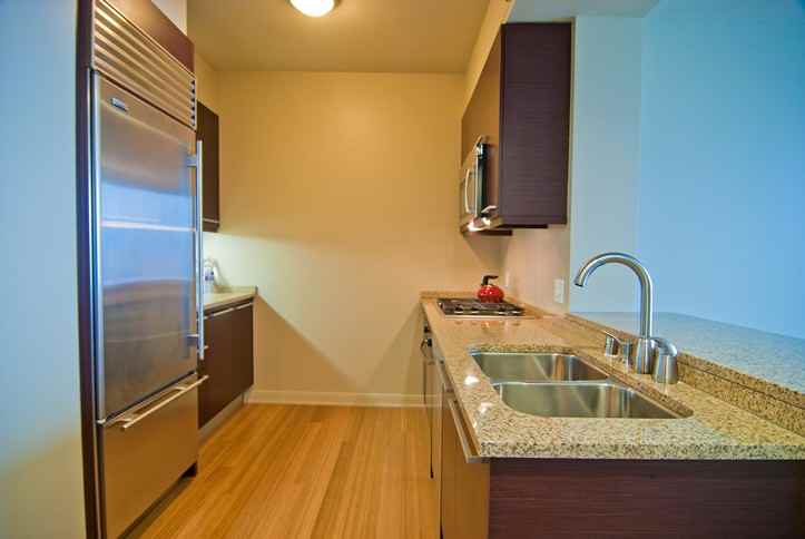 425 1st St - Photo 3 of 14