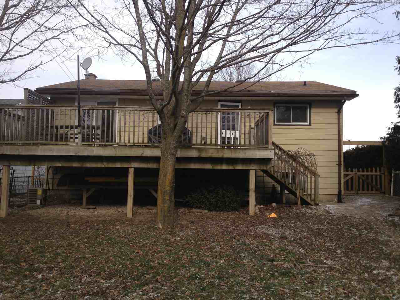 161 Nicoline Ave - Photo 3 of 10