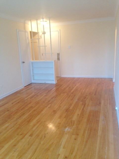 1000 Silver Ave - Photo 2 of 6