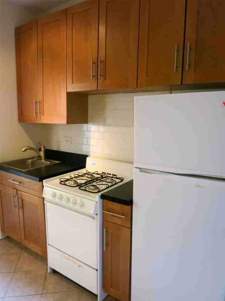 W 43rd St #7B