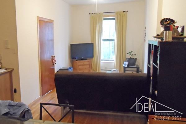 424 7th Ave - Photo 3 of 7